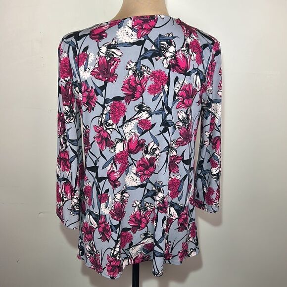 (3/$15) Cato Stretch Floral blouse size XS - Picture 5 of 12